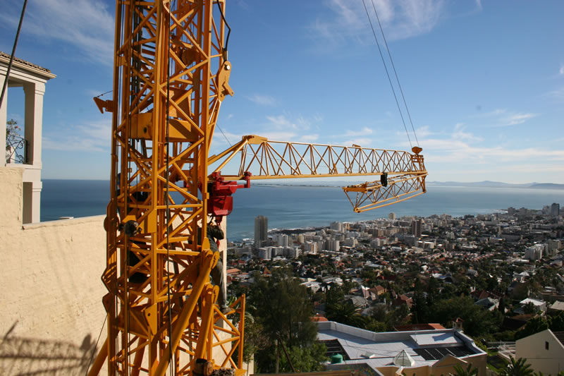 crane rection 11 Aug 2010